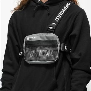 OFFICIAL BRAND Chest Bag